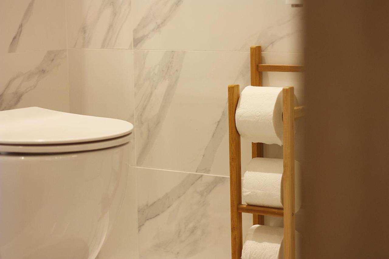 Apartman Michelangelo In The Centar Of ซูเปตาร์ ภายนอก รูปภาพ