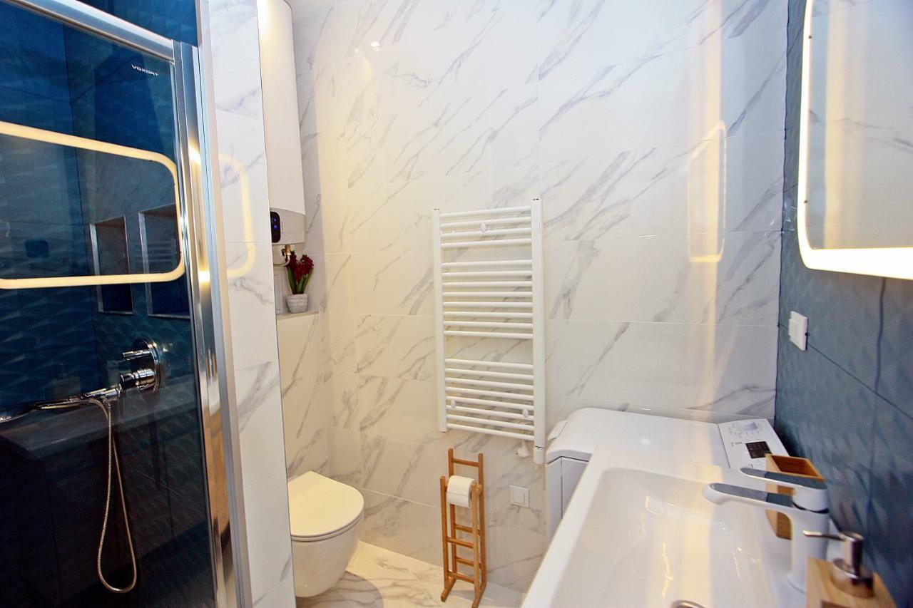Apartman Michelangelo In The Centar Of ซูเปตาร์ ภายนอก รูปภาพ