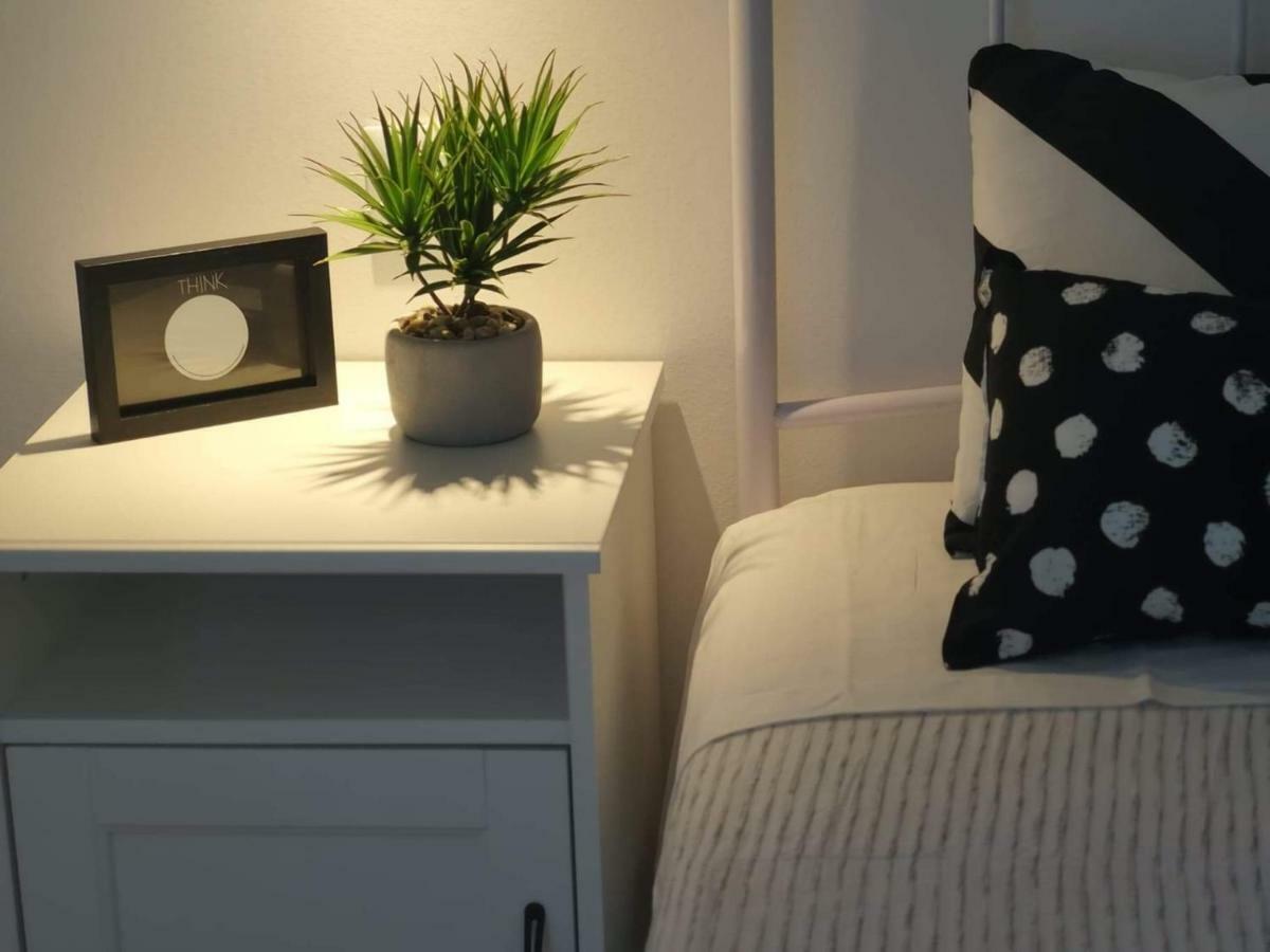 Apartman Michelangelo In The Centar Of ซูเปตาร์ ภายนอก รูปภาพ